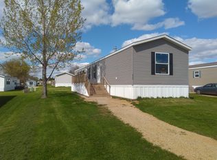 512 Hillcrest Dr, Lancaster, WI 53813