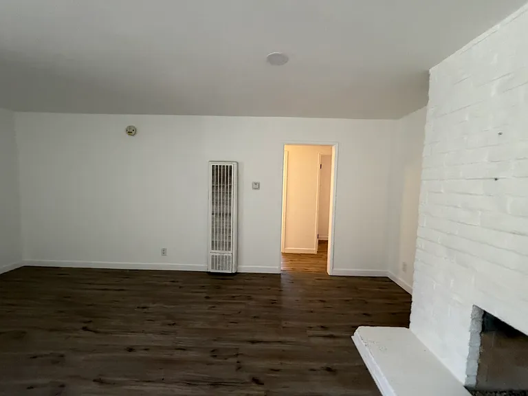 8938 Cypress Ave #A — Photo 20