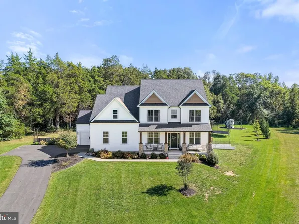 11001 S Abbie Moore Ct, Fredericksburg, VA 22407