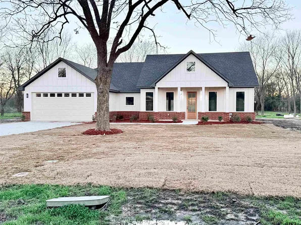 5288 County Road 2248, Greenville, TX 75402