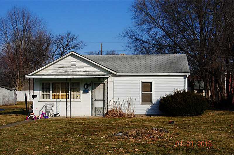 1st image of 328 E 9th St