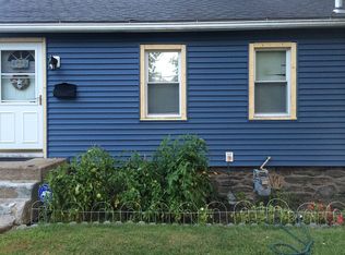 6 Manomet St, Worcester, MA 01603