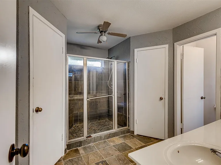 946 Mesa Terrace Dr — Photo 14