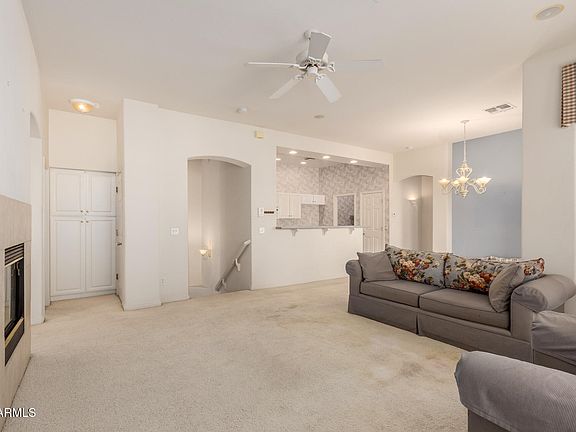 5th image of 3131 E LEGACY Drive #2010