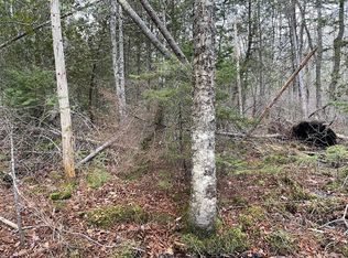 225 Priest Rd, Lincolnville, ME 04849