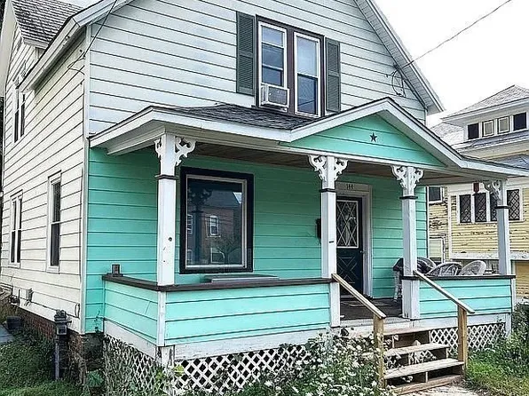 144 7th St, Turners Falls, MA 01376