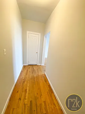 Rented by Realty 2000 Corp | media 14