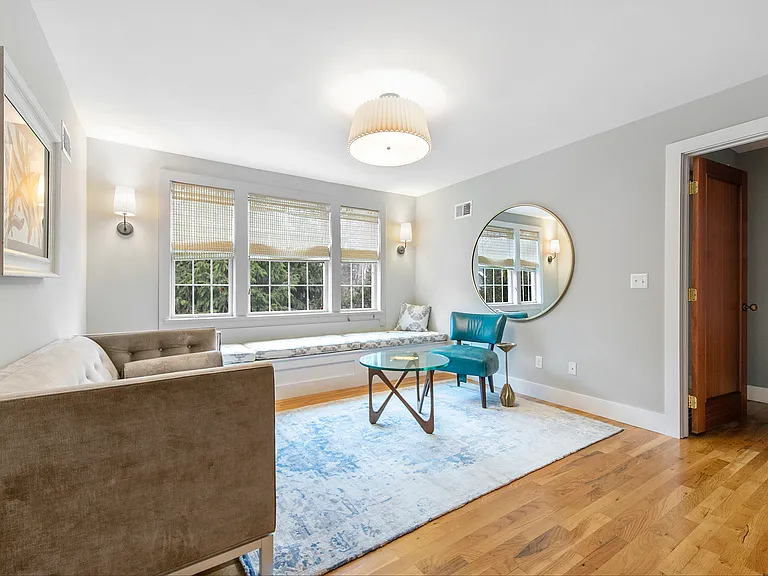 5 Kingstown Ave — Photo 10