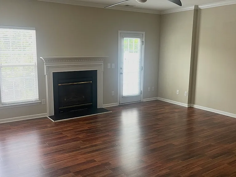 14548 Reese Blvd W — Photo 2