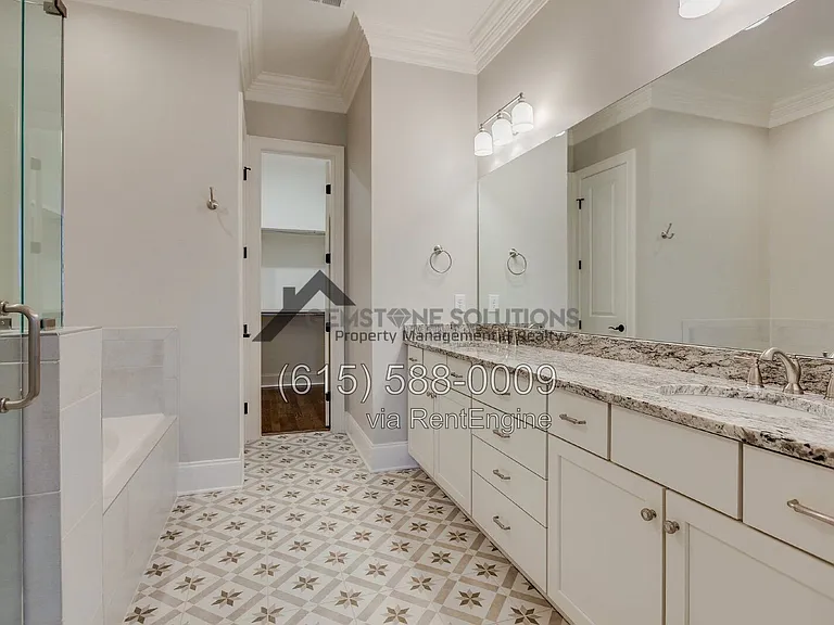 3006 Hathaway St — Photo 17