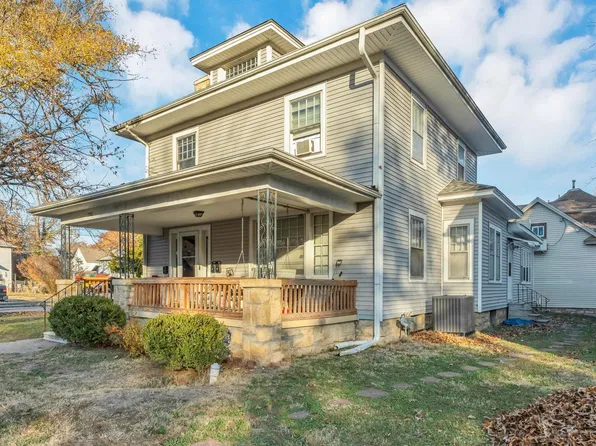 1500 SW Mulvane St, Topeka, KS 66604