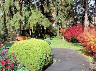 53 Brinckerhoff Ave, Freehold, NJ 07728