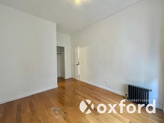 Rented by Oxford Property Group | media 5