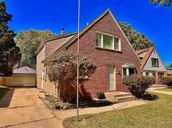 5861 North 32nd STREET #5863, Milwaukee, WI 53209