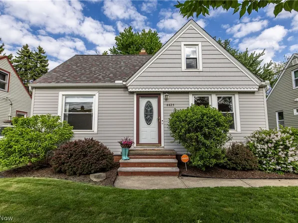 4425 W 10th St, Cleveland, OH 44109