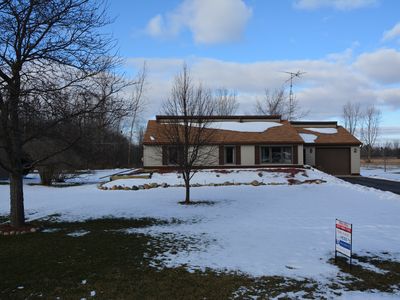 7080 Calkins Rd, Flint, MI, 48532