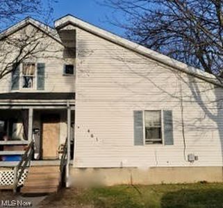 459 S Sycamore St, Ravenna, OH, 44266