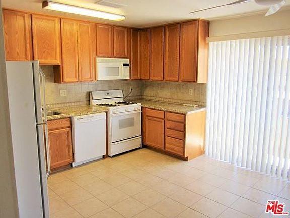 3rd image of 1900 S Palm Canyon Dr Unit 34