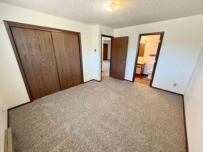 332 Terri Dr #6 — Photo 9