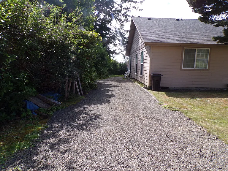 4855 Crab Ave W — Photo 36