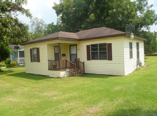 208 Old Galveston Rd, Alvin, TX 77511