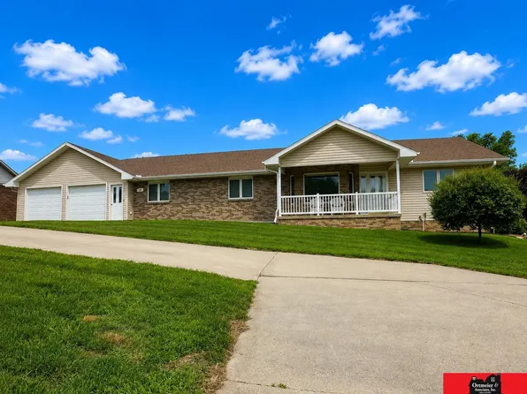 925 E Grove St, West Point, NE 68788