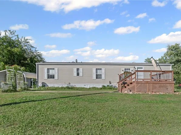 302 Sycamore St, Carrollton, MO 64633