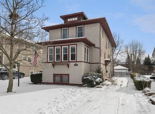 413 Addison Rd, Riverside, IL 60546