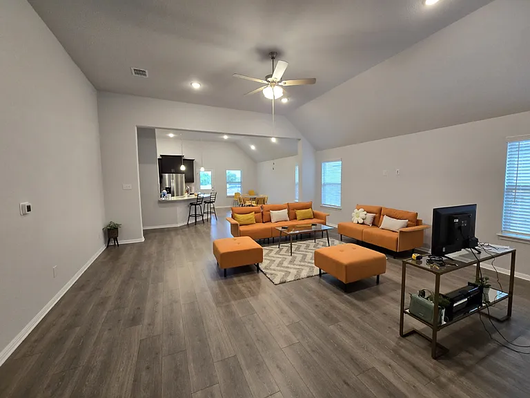 13109 Ditka Dr — Photo 6