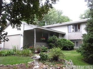 18170 Weaver Lake Dr, Maple Grove, MN 55311