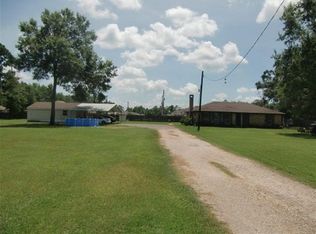 525 Kennedy Dr, Vidor, TX 77662
