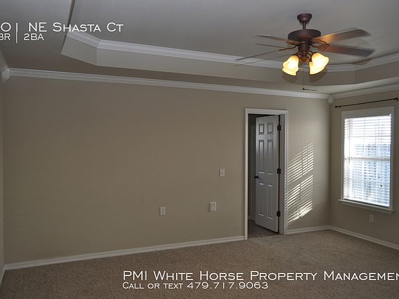 4th image of 501 NE Shasta Ct