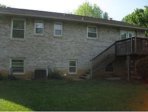 2nd image of 2921 Newbern Dr