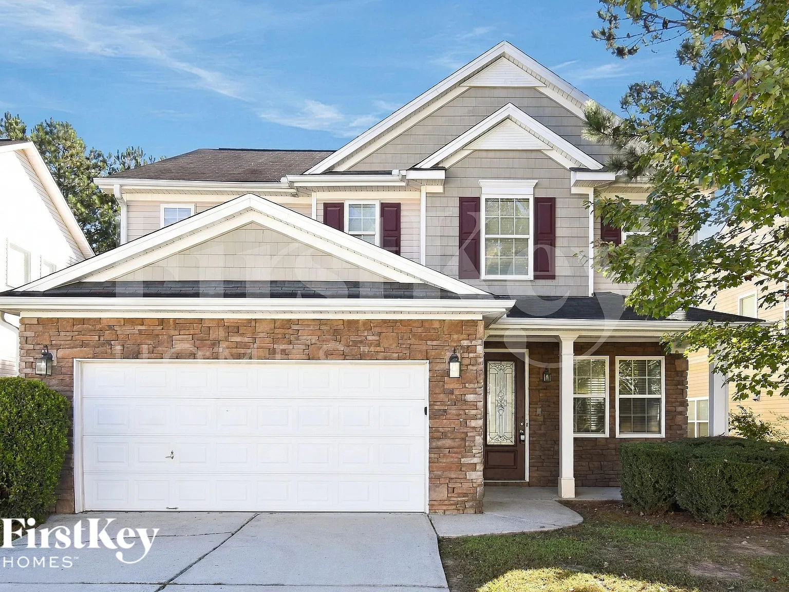 3 bed, 2.5 bath, 2516 sqft, $2,325 — Photo 1