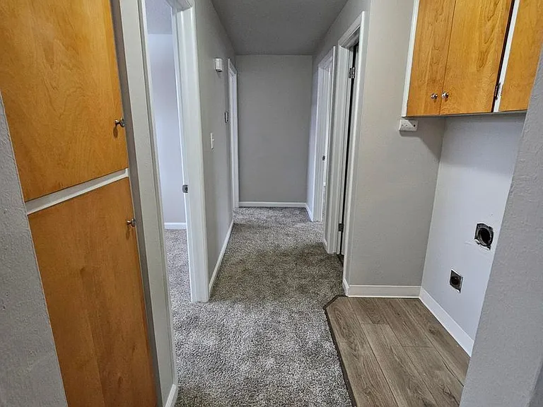 2402 W Lemhi St — Photo 9
