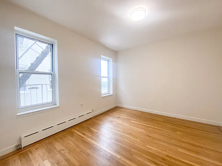 9031 Fort Hamilton Pkwy #4J — Photo 3