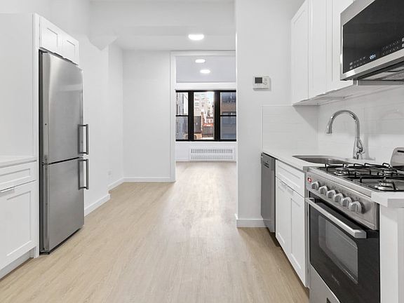 4th image of 308 W 82nd St APT 9C