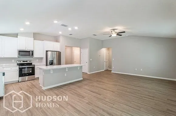 6407 Timber Cove Ct — Photo 2