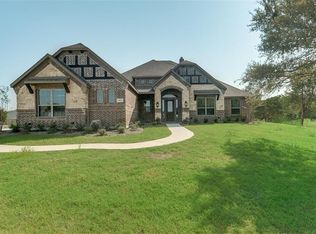 6261 Limestone Ln, Midlothian, TX 76065