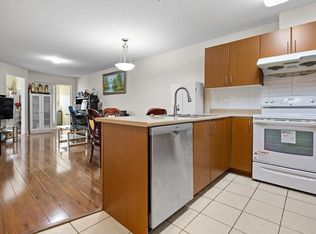 2028 E 37th Ave #305, Vancouver, BC V5P 1G2