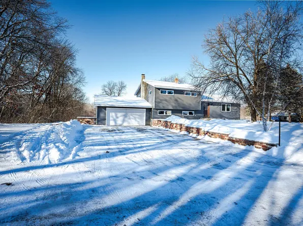1004 Prairie Ln SW, Alexandria, MN 56308