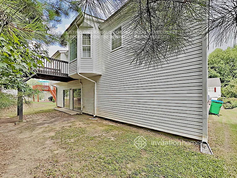 5750 Newnan Cir — Photo 20