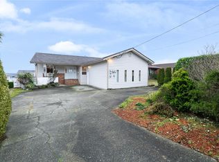 689 Alder St S, Campbell River, BC V9W2P3