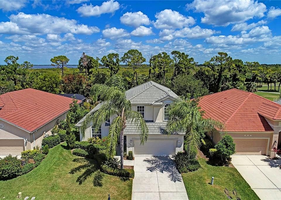 1st image of 13368 Golf Pointe Dr