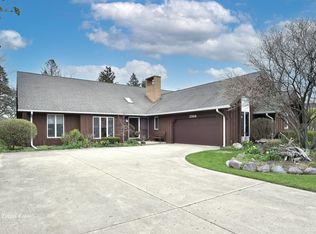 3508 W Shepherd Hill Ln, McHenry, IL 60050