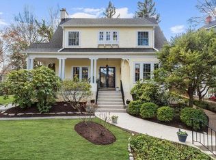 5810 Chevy Chase Pkwy NW, Washington, DC