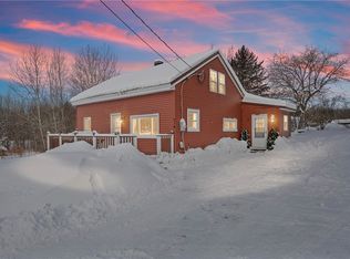 310 Stoney Robby Rd, Oswego, NY 13126