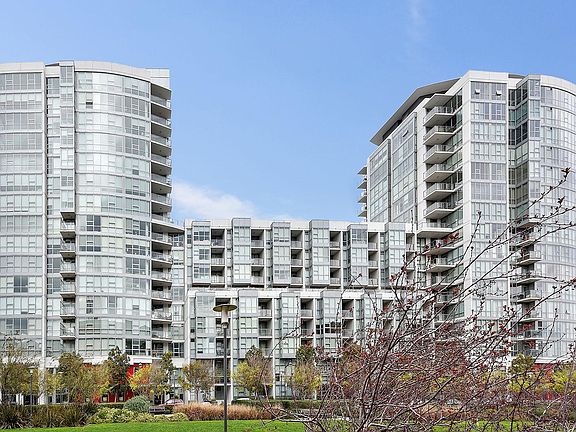 3rd image of 480 Mission Bay Blvd N Unit 912