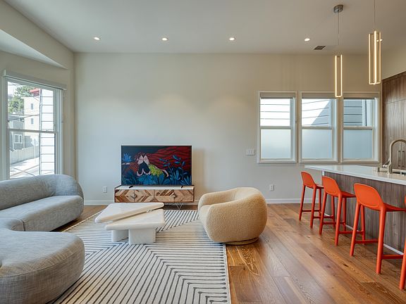 2nd image of 4392 17th St #4392