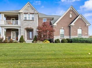 533 Foxboro Dr, Avon, IN 46123